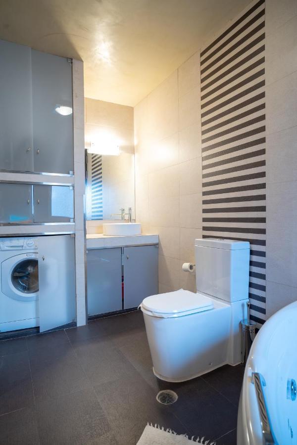 Acropolis Metro St.3 Bedrοοms 6 Persons Maisonette Афіни Екстер'єр фото